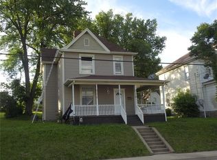 935 W Chestnut St, Washington, PA