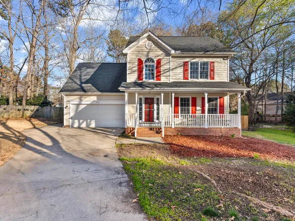 916 Brookhannah Ct, Fuquay Varina, NC 27526