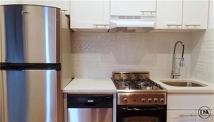 Rented by DSA Realty | media 39