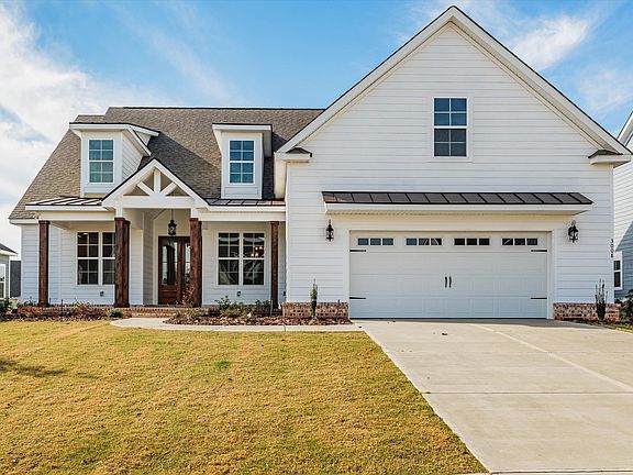 3rd image of 3008 Rosewood Drive