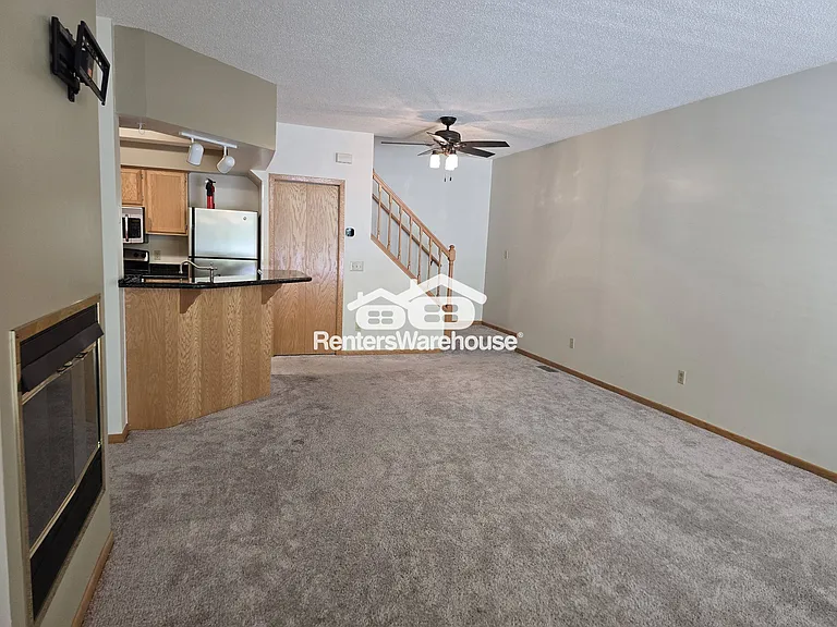 10962 Highland Rd — Photo 4