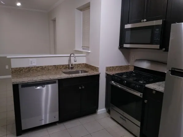 1031 Charles St APT 2, Linden, NJ 07036