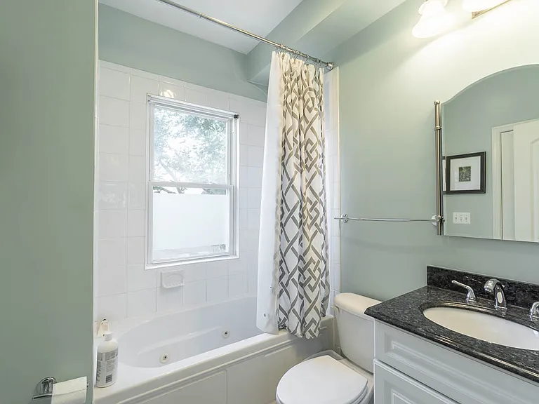 904 Webster St NW — Photo 27