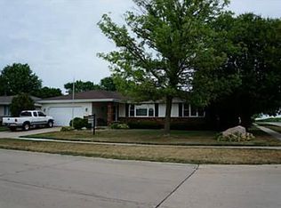 3790 28th Ave, Marion, IA 52302