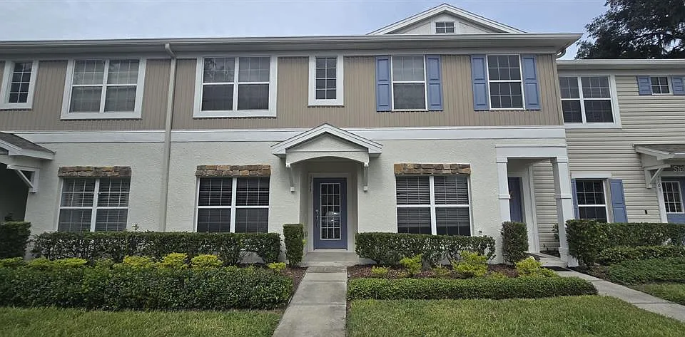 5713 Fishhawk Ridge Dr