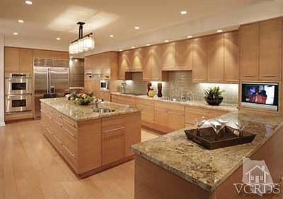 4th image of 3060 Solimar Beach Dr