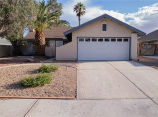 3115 Valleywood Rd, Henderson, NV 89014