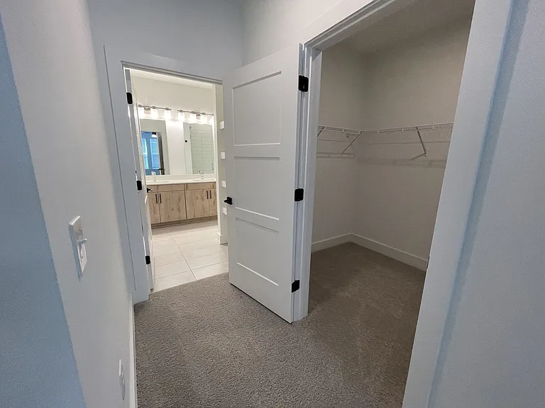 The Argos Apartments on The Beltline — Photo 148