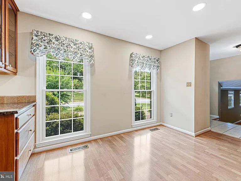 1432 Filene Ct — Photo 11