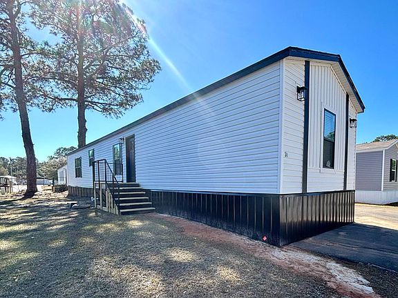 3rd image of 2101 Ladnier Rd #51