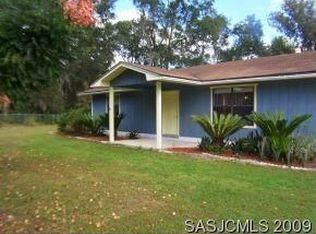 114 Woodlawn Rd, Satsuma, FL 32189