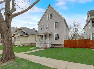 1941 S 28th St #1943, Milwaukee, WI 53215