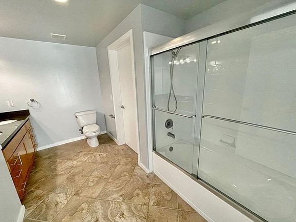 2nd image of 400 W Ocean Blvd Unit 709