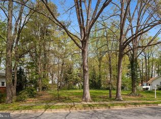 749 Oak Dr, Dover, DE 19904