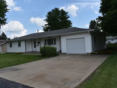 301 E Ririe Pl, Flanagan, IL, 61740