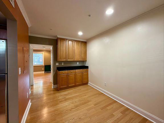5th image of 131 Rondak Cir SE