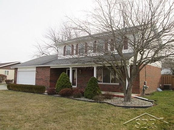 2nd image of 3136 Columbine Dr