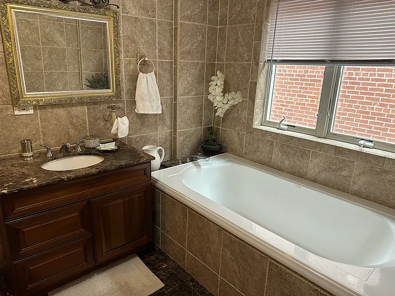 2841 Ford St #2 — Photo 20