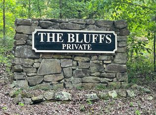 26 S Bluffs Rd, South Pittsburg, TN 37380
