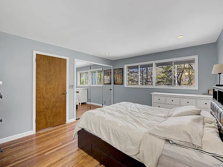 Picardy Ln — Photo 3