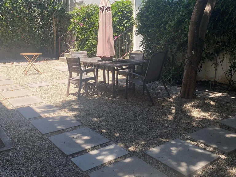 128 S Hayworth Ave #4 — Photo 30