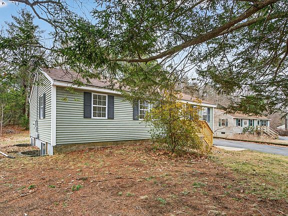 2nd image of 87 Sherburne Street