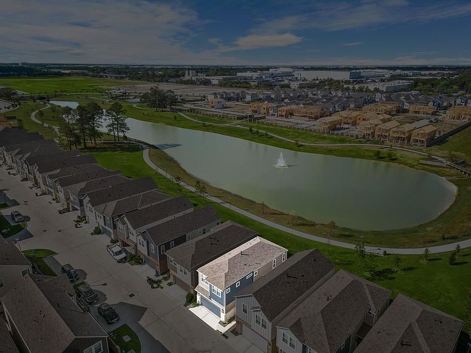 1st image of 9808 Magnolia Village Ln