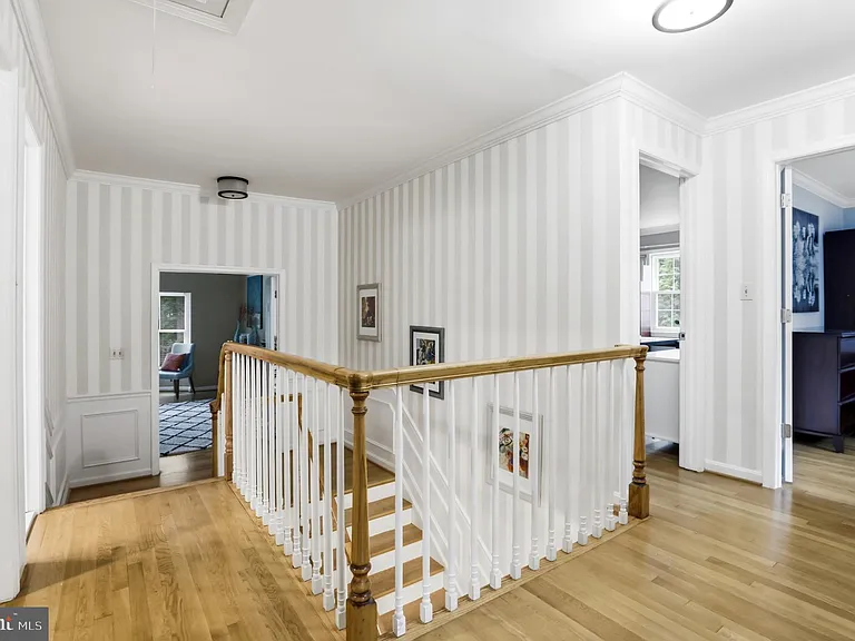 7715 Crossover Dr — Photo 53