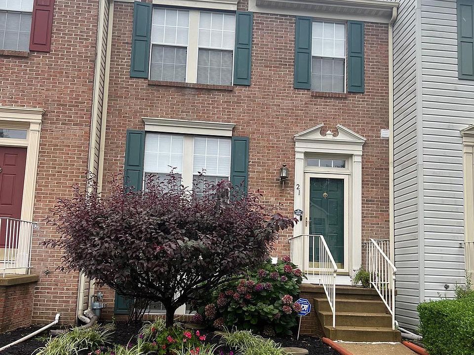 1st image of 21 Photinia Dr