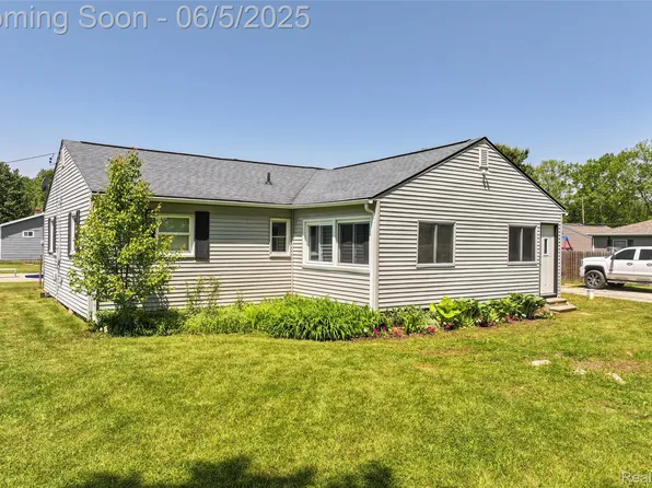 13011 Neff Rd, Clio, MI 48420