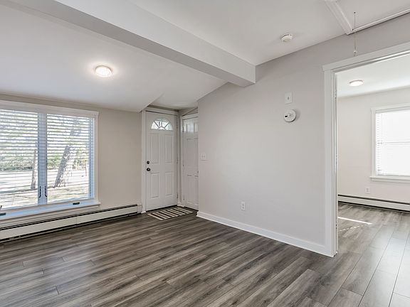 4th image of 77 Wood Road Trl