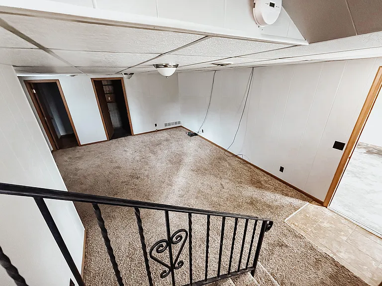 3211 Squire Ln — Photo 4