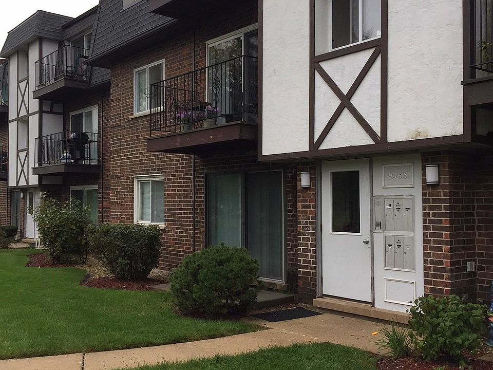 1st image of 9449 Bay Colony Dr APT 1S