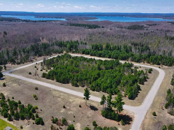 6493 Jeffrey Pl Lot 22, Grawn, MI 49637