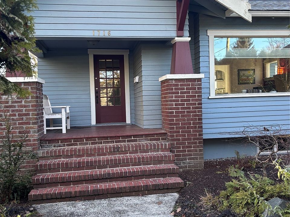 1st image of 1716 Capitol Way S