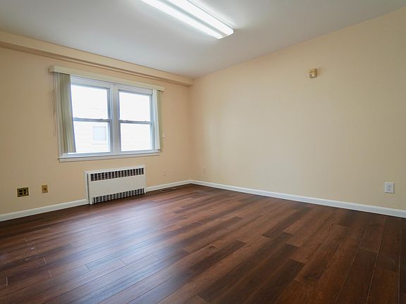 3rd image of 751 Kimball Ave Floor 2