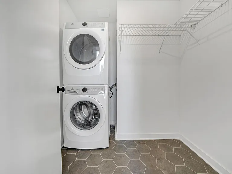 The Diamond Hill Lofts — Photo 15