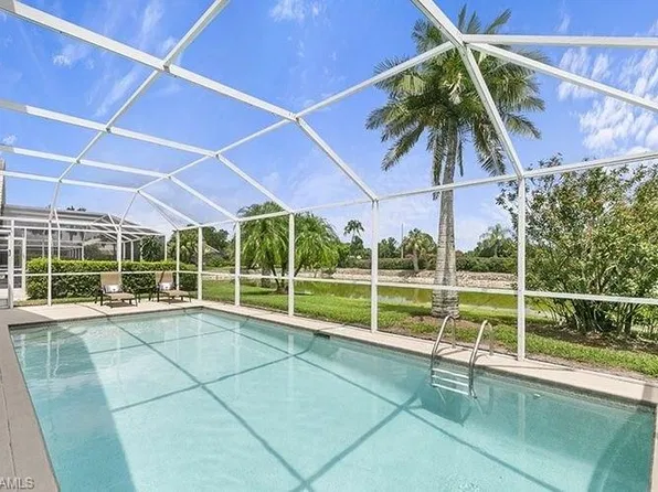 8432 Indian Wells Way, Naples, FL 34113