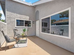 9554 Bickley Dr #8, Huntington Beach, CA 92646