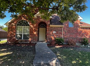 846 Gold Camp Rd, Frisco, TX 75033