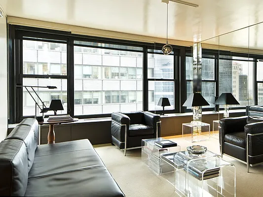 Sold by Sotheby's International Realty | media 4