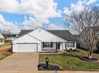 461 Candleglow Dr, Boiling Springs, SC 29316