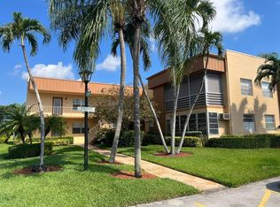 454 Flanders Way #J, Delray Beach, FL 33484