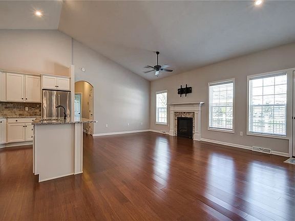 5th image of 7887 Sudley Way