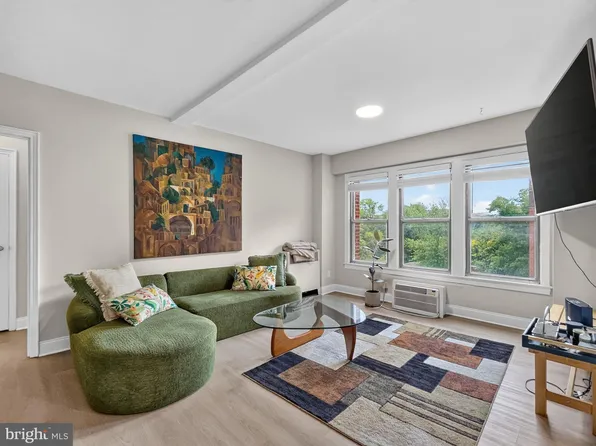 2500 Q St NW APT 426, Washington, DC 20007