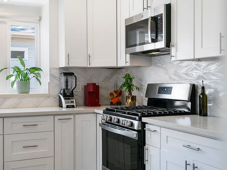 Fully-stocked kitchen