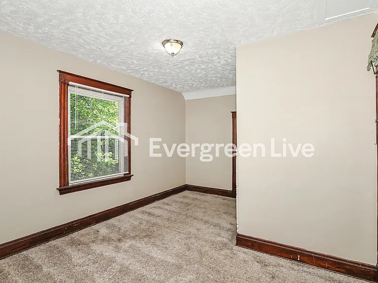 3742 Dina Ave — Photo 8