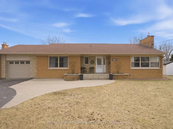1072 Ontario St, Cobourg, ON K9A 3C7
