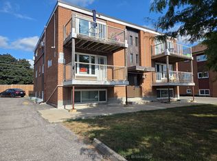 429 Austen Ct #42, Oshawa, ON L1H 6K7