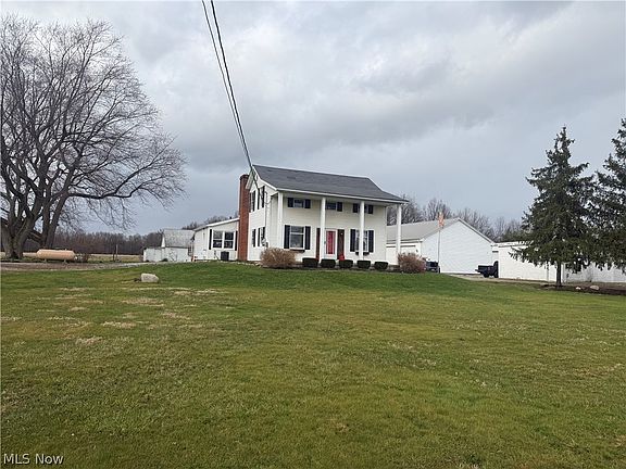 2nd image of 3269 Greenwich Rd